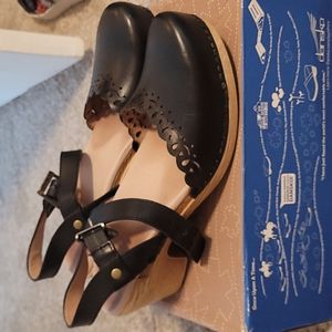 Dansko Marta Full Grain shoe